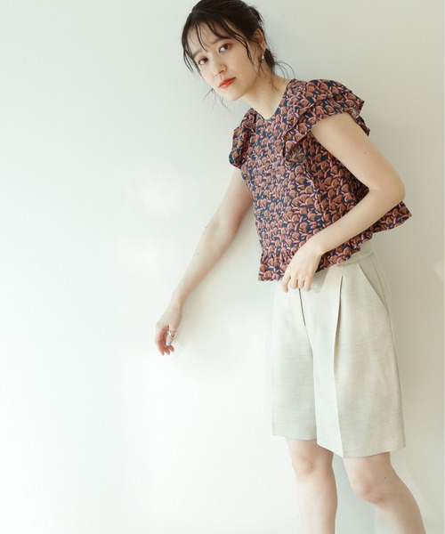 N.（N. Natural Beauty Basic）（エヌエヌナチュラルビューティーベーシック）の「フリルプリントブラウス（シャツ/ブラウス・レディース・ホワイト系その他/ブルー系その他・MEDIUM）」の7枚目の写真