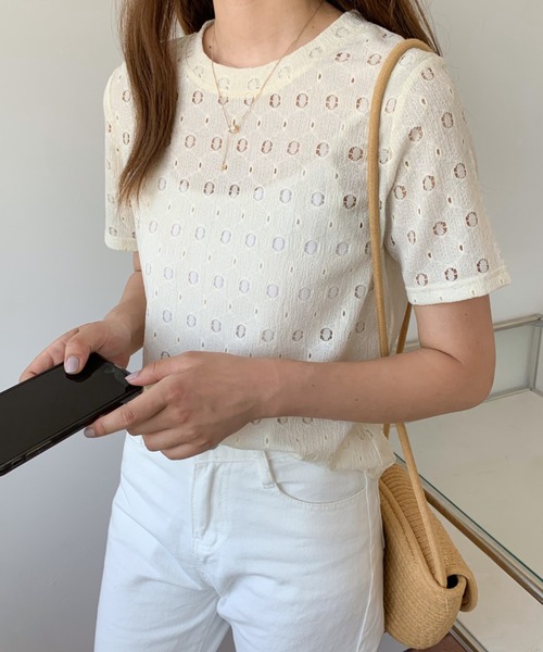 Diosfront(ディオスフロント)の「カットレースクルーネックトップス(Tシャツ/カットソー・レディース・ブラック/ベージュ/パープル/ホワイト・M/L)」の21枚目の写真