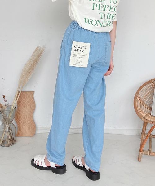 AS KNOW AS plus（アズノゥアズプラス）の「●選んで カラーシェフパンツ（その他パンツ・レディース・オフホワイト/サックスブルー/インディゴブルー/ピンク/グリーン・FREE）」の3枚目の写真