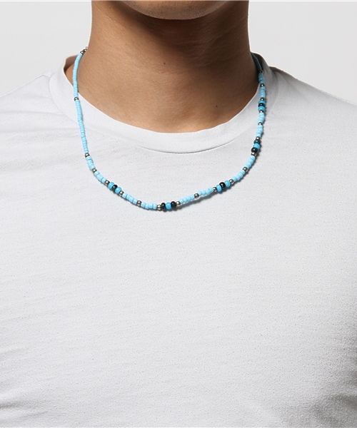 And A（アンドエー）の「ガラスビーズネックレス（ネックレス・メンズ・グリーン/ターコイズブルー/レッド・FREE）」の4枚目の写真