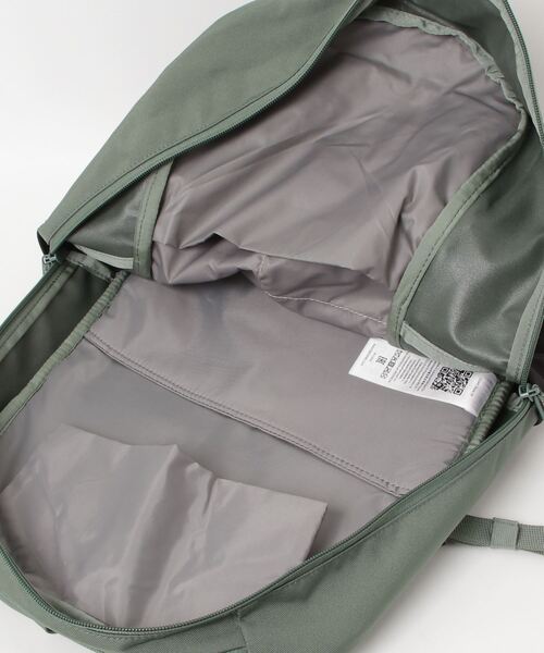 FJALL RAVEN (フェールラーベン)の「Skule 28 (FJALLRAVEN/フェールラーベン)(バックパック/リュック・レディース・レッド系1/ブラック/グリーン系1/テラコッタ/エメラルド/ネイビー/ライトグレー・ONE SIZE)」の14枚目の写真