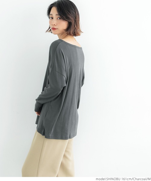 coca(coca)(コカ)の「ガーゼ天竺ドルマントップス(Tシャツ/カットソー・レディース・ホワイト/チャコールグレー・M/L)」の4枚目の写真