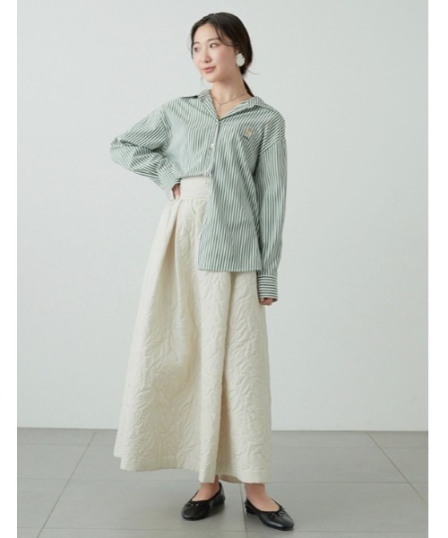 LILY BROWN（リリーブラウン）の「オーバルプレスドイヤリング（イヤリング・レディース・ゴールド/シルバー・FREE）」の14枚目の写真