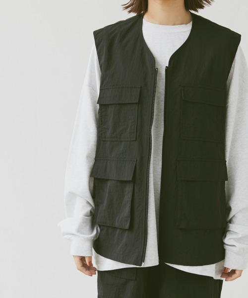 my_ MILITARY GILLET ナイロンベスト flaner（フラネ）の「Loose military nylon vest/ルーズミリタリー