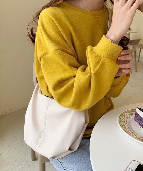 yuue' ( wear )（ユーイ）の「シンプルレザーショルダーバッグ（ショルダーバッグ・レディース・ブラック/ライトイエロー/アイボリー・FREE）」の2枚目の写真