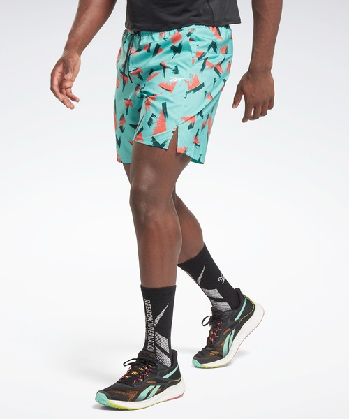 Reebok(リーボック)の「グラフィック スピード 2.0 ショーツ / Graphic Speed 2.0 Shorts(その他パンツ・メンズ・ブラック/ターコイズブルー/ブルー・SMALL/MEDIUM/LARGE/X-LARGE/XX-LARGE/X-SMALL/XXX-LARGE)」の2枚目の写真