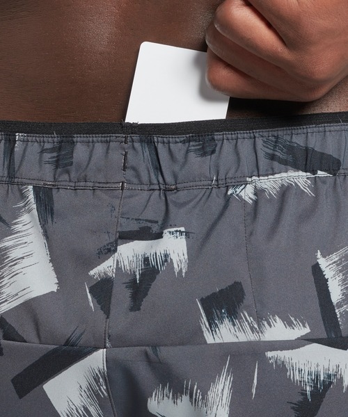 Reebok(リーボック)の「グラフィック スピード 2.0 ショーツ / Graphic Speed 2.0 Shorts(その他パンツ・メンズ・ブラック/ターコイズブルー/ブルー・SMALL/MEDIUM/LARGE/X-LARGE/XX-LARGE/X-SMALL/XXX-LARGE)」の8枚目の写真