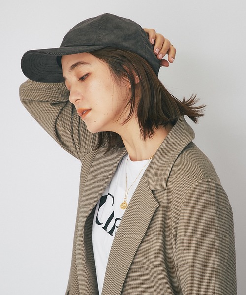 RIVE DROITE（リヴドロワ）の「秋冬らしい雰囲気/コーデュロイキャップ（キャップ・レディース・グレー系その他/オリーブ/レッド・FREE）」の2枚目の写真