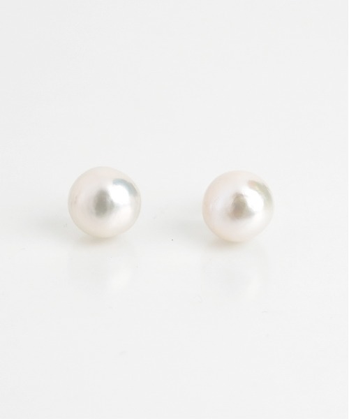 ISOLATION(アイソレーション)の「【ISOLATION / アイソレーション】 Baroque Pearl pierce / バロックパールピアス / 両耳(ピアス(両耳用)・レディース・ホワイト・FREE)」の4枚目の写真