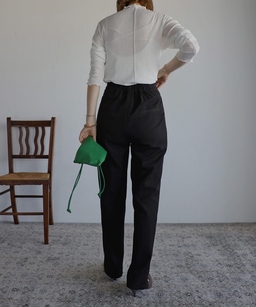 Bonjour Sagan（ボンジュールサガン）の「センタースリットペンシル