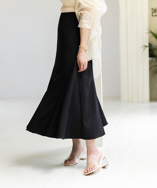 SLURR（スラ―）の「マーメイドボリュームスカート（スカート・レディース・ブラック/ベージュ/アイボリー・FREE）」の18枚目の写真