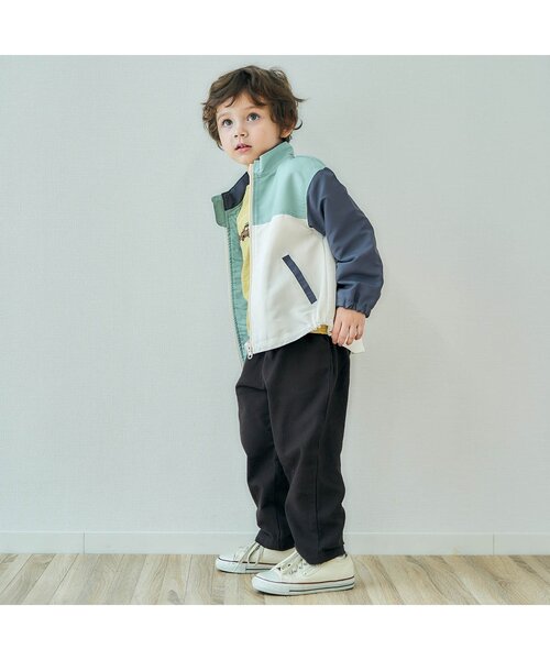 apres les cours（アプレレクール）の「バラエティウィンドブレーカー（ナイロンジャケット・キッズ・ベージュ/ミント/ネイビー/オフホワイト/ピンク・80/90/100/110/120/130/140）」の6枚目の写真