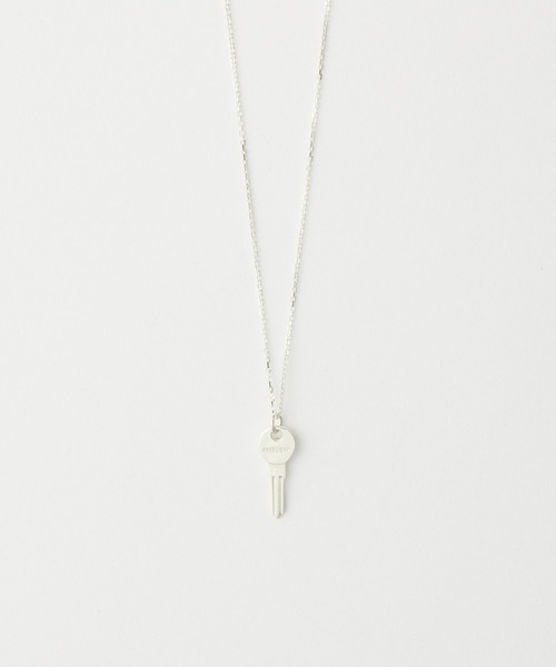 AMBUSH(アンブッシュ)の「KEY CHARM NECKLACE 1(ネックレス・メンズ・シルバー/ゴールド・ONE SIZE)」の1枚目の写真