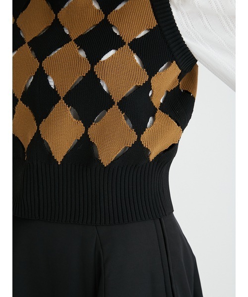 FURFUR（ファーファー）の「スリットアーガイルベスト（ベスト・レディース・チャコールグレー/ボルドー/キャメル・FREE）」の5枚目の写真