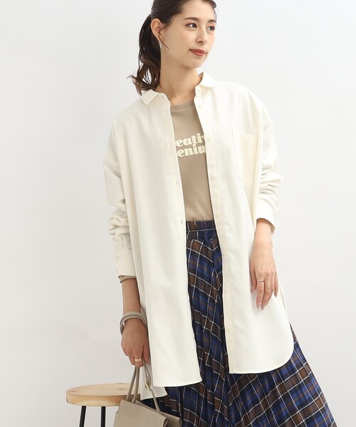 SHOO・LA・RUE(シューラルー)の「◆オーバーサイズシャツ(シャツ/ブラウス・レディース・チャコールグレー/オフホワイト/カーキ・00)」の2枚目の写真