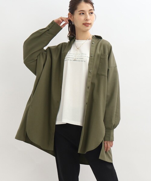 SHOO・LA・RUE(シューラルー)の「◆オーバーサイズシャツ(シャツ/ブラウス・レディース・チャコールグレー/オフホワイト/カーキ・00)」の3枚目の写真