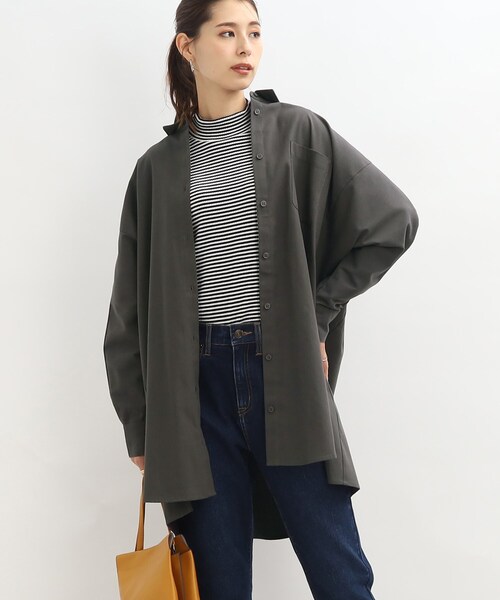 SHOO・LA・RUE(シューラルー)の「◆オーバーサイズシャツ(シャツ/ブラウス・レディース・チャコールグレー/オフホワイト/カーキ・00)」の1枚目の写真