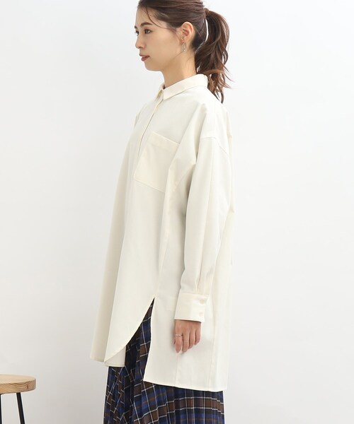 SHOO・LA・RUE(シューラルー)の「◆オーバーサイズシャツ(シャツ/ブラウス・レディース・チャコールグレー/オフホワイト/カーキ・00)」の7枚目の写真