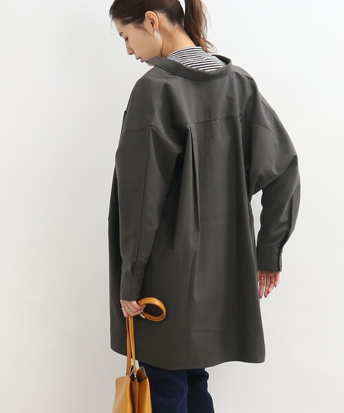 SHOO・LA・RUE(シューラルー)の「◆オーバーサイズシャツ(シャツ/ブラウス・レディース・チャコールグレー/オフホワイト/カーキ・00)」の19枚目の写真