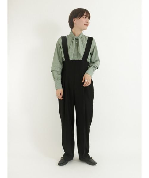 Te chichi TERRASSE（テチチテラス）の「ハイウエストサロペット（サロペット/オーバーオール・レディース・ネイビー/モカ/ブラック・ﾌﾘ-）」の2枚目の写真