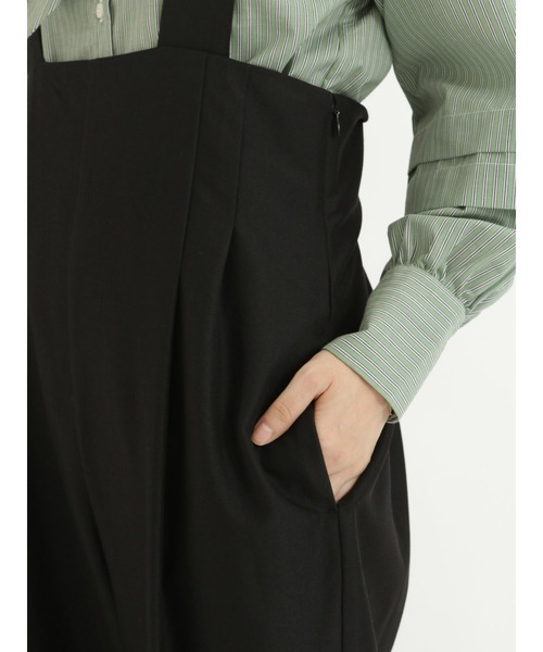 Te chichi TERRASSE（テチチテラス）の「ハイウエストサロペット（サロペット/オーバーオール・レディース・ネイビー/モカ/ブラック・ﾌﾘ-）」の10枚目の写真