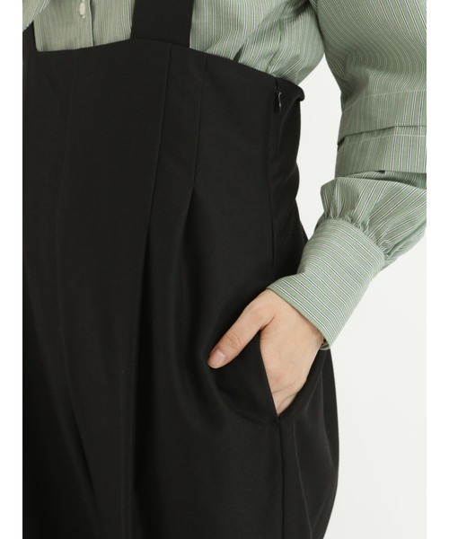 Te chichi TERRASSE（テチチテラス）の「ハイウエストサロペット（サロペット/オーバーオール・レディース・ネイビー/モカ/ブラック・ﾌﾘ-）」の16枚目の写真