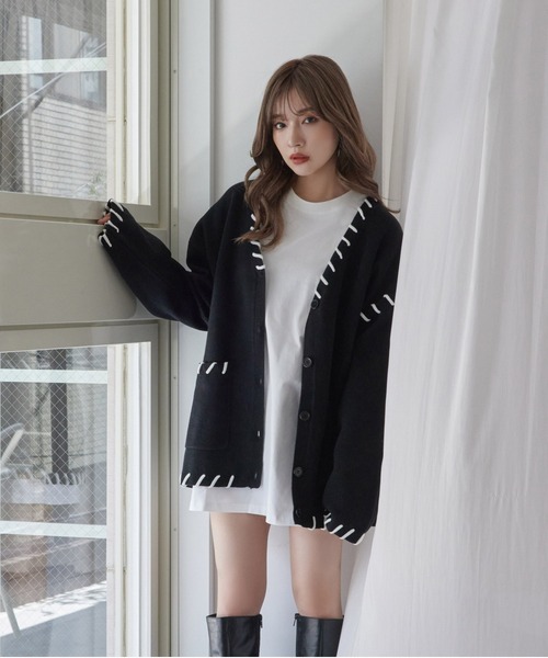 ANDGEEBEE(アンジービー)の「UNISEX アシンメトリーコードカーディガン(カーディガン/ボレロ・レディース・ブラック/グレー・MEDIUM)」の2枚目の写真
