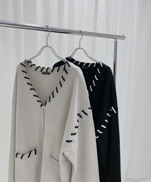 ANDGEEBEE(アンジービー)の「UNISEX アシンメトリーコードカーディガン(カーディガン/ボレロ・レディース・ブラック/グレー・MEDIUM)」の17枚目の写真
