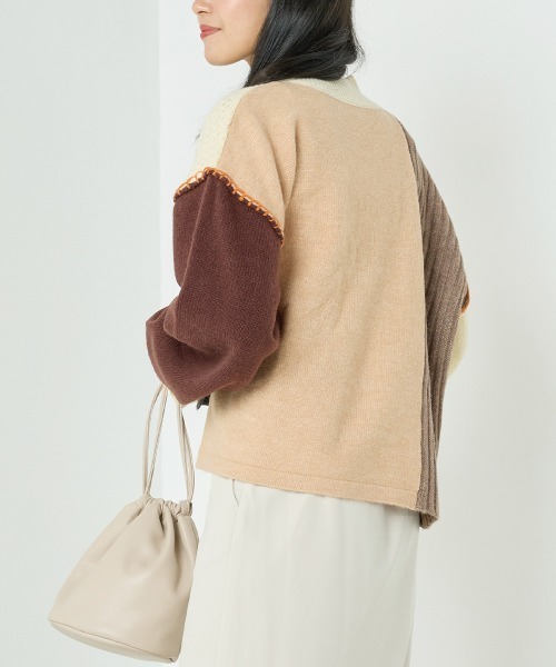 OMNES（オムネス）の「クレイジーパターンブロッキングニット（ニット/セーター・レディース・ブルー/グリーン/オレンジ・FREE）」の5枚目の写真