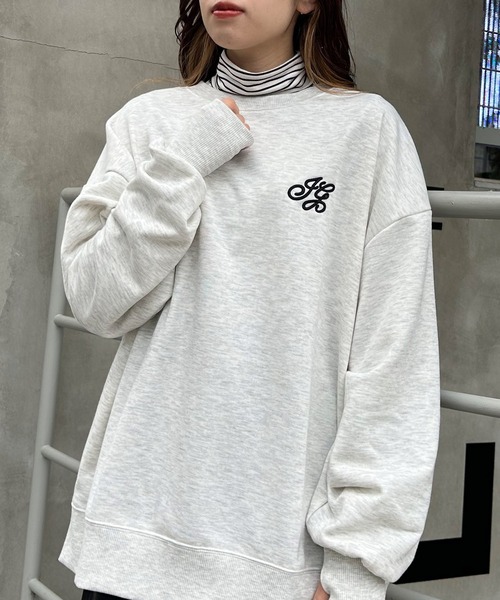 INGNI(イング)の「刺しゅうロゴスウェットチュニック(スウェット・レディース・ホワイト×ブラック/オートミール/ブラック・M)」の3枚目の写真