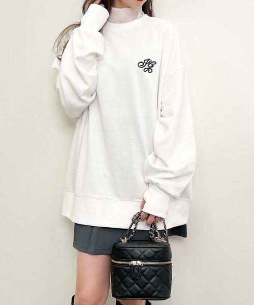 INGNI(イング)の「刺しゅうロゴスウェットチュニック(スウェット・レディース・ホワイト×ブラック/オートミール/ブラック・M)」の14枚目の写真
