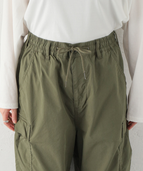 Alpha Industries(アルファインダストリーズ)の「【ALPHA / アルファ】バルーン ワイドカーゴ(カーゴパンツ・レディース・ホワイト/カーキ・X-SMALL/SMALL)」の16枚目の写真