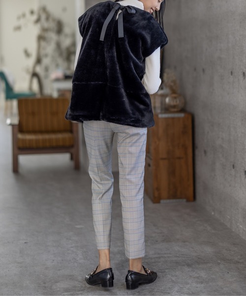 clear(クリア)の「リボン付切替ファートップス(Tシャツ/カットソー・レディース・ブラック/アイボリー/ブラック系その他・F)」の8枚目の写真