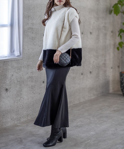 clear(クリア)の「リボン付切替ファートップス(Tシャツ/カットソー・レディース・ブラック/アイボリー/ブラック系その他・F)」の6枚目の写真