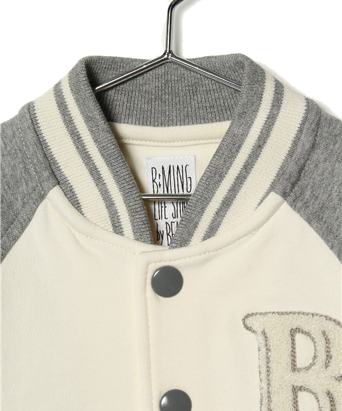 B:MING by BEAMS(ビーミングバイビームス)の「ビーミング by ビームス / NEW スタジャン (ブルゾン・キッズ・ネイビー/オフホワイト・140/110/100/130/120/90)」の4枚目の写真