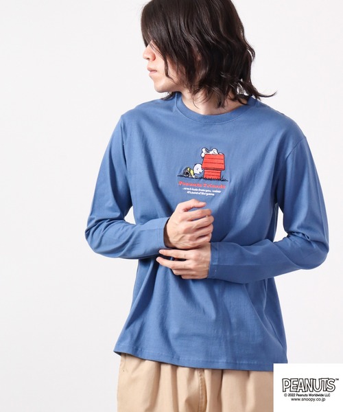 PEANUTS(ピーナッツ)の「PEANUTS スヌーピー 長袖Tシャツ(Tシャツ/カットソー・レディース・カーキ/サックスブルー/オフホワイト/ベージュ・M/L/LL)」の1枚目の写真