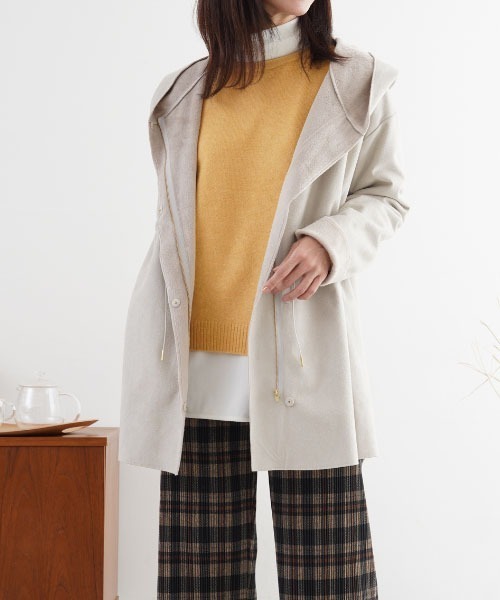 ANNA LUNA（アンナルナ）の「ANNA LUNA ライトムートン フード