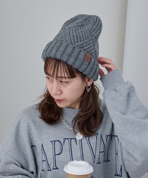 COLONY 2139（コロニートゥーワンスリーナイン）の「裏ボア付きリブ編みニット帽（ニットキャップ/ビーニー・レディース・マスタード/モカ/チャコールグレー/グレー/オフホワイト・FREE）」の4枚目の写真
