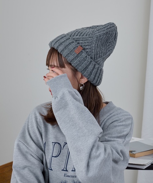 COLONY 2139（コロニートゥーワンスリーナイン）の「裏ボア付きリブ編みニット帽（ニットキャップ/ビーニー・レディース・マスタード/モカ/チャコールグレー/グレー/オフホワイト・FREE）」の11枚目の写真