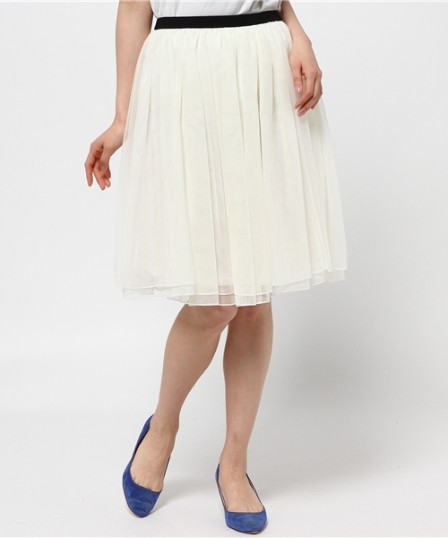 NATURAL BEAUTY BASIC（ナチュラルビューティーベーシック）の「シアーフレアスカート（スカート・レディース・グレー/ホワイト系その他/ネイビー・MEDIUM）」の2枚目の写真
