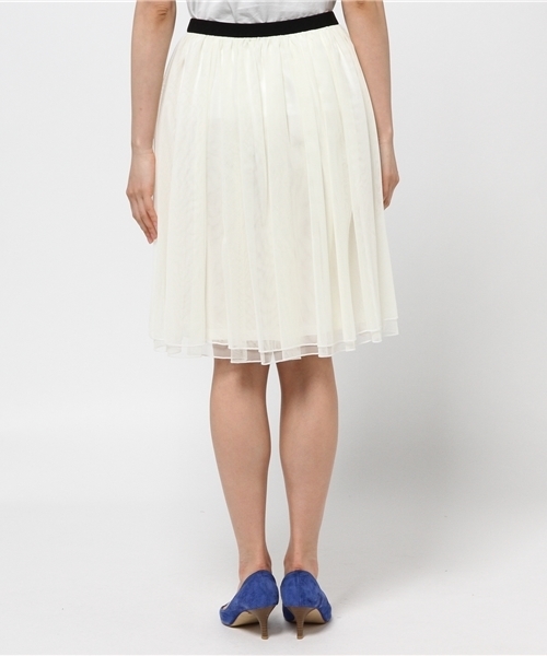 NATURAL BEAUTY BASIC（ナチュラルビューティーベーシック）の「シアーフレアスカート（スカート・レディース・グレー/ホワイト系その他/ネイビー・MEDIUM）」の6枚目の写真