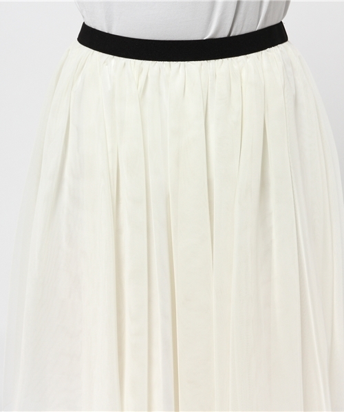 NATURAL BEAUTY BASIC（ナチュラルビューティーベーシック）の「シアーフレアスカート（スカート・レディース・グレー/ホワイト系その他/ネイビー・MEDIUM）」の7枚目の写真