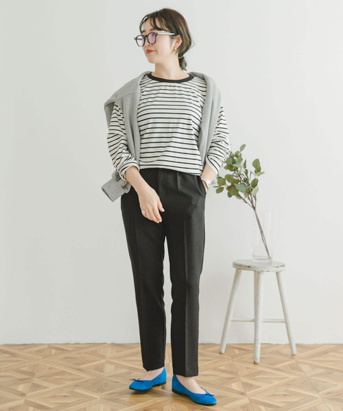 ITEMS URBANRESEARCH(アイテムズ アーバンリサーチ)の「センタープレスパンツ(スラックス・レディース・ブラウン/ブラック・FREE)」の13枚目の写真