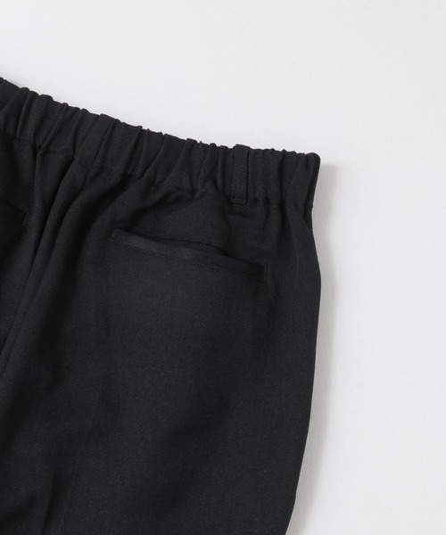 ITEMS URBANRESEARCH(アイテムズ アーバンリサーチ)の「センタープレスパンツ(スラックス・レディース・ブラウン/ブラック・FREE)」の15枚目の写真