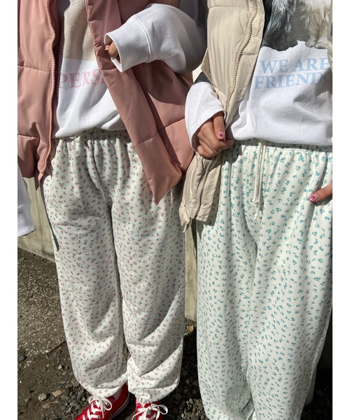 WC(ダブル シー)の「リトルフラワースウェットパンツ(スウェットパンツ・レディース・パープル/サックスブルー/ピンク・FREE)」の22枚目の写真