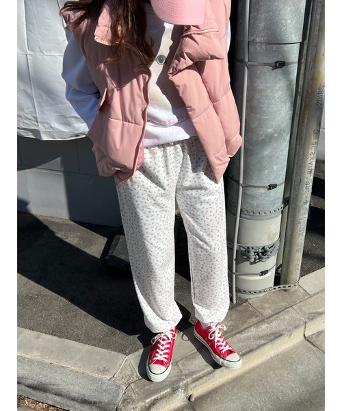 WC(ダブル シー)の「リトルフラワースウェットパンツ(スウェットパンツ・レディース・パープル/サックスブルー/ピンク・FREE)」の18枚目の写真