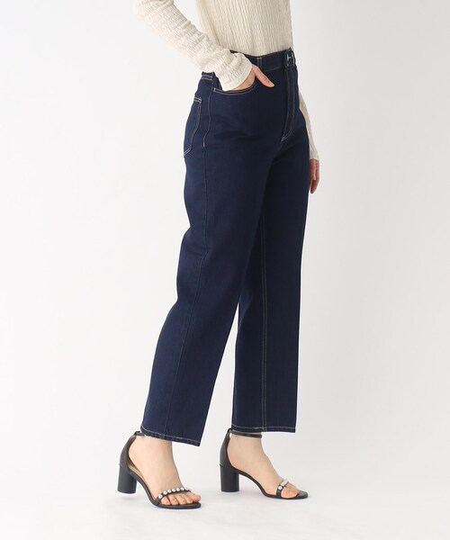index(インデックス)の「◆穿き心地柔らか美シルエット セルロースブレンド ストレートデニム(デニムパンツ・レディース・ブルー/ネイビー・36/38/40/42)」の13枚目の写真