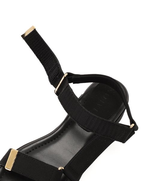 アツゾコストラップサンダル