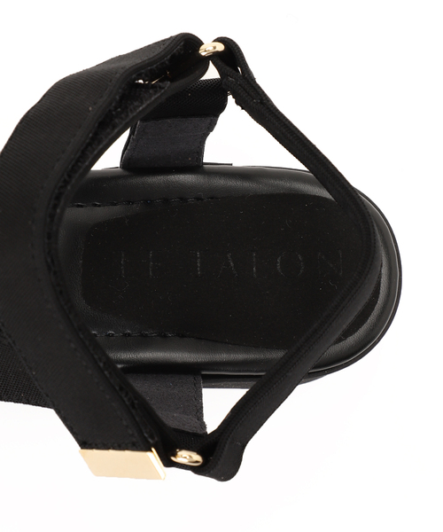 アツゾコストラップサンダル