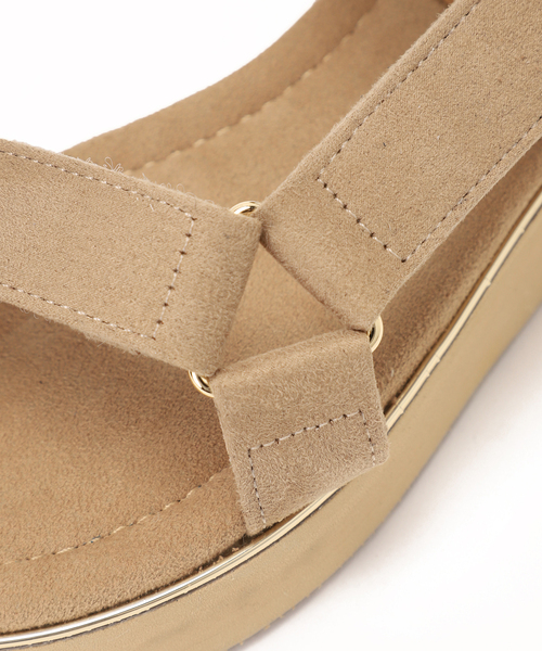 アツゾコストラップサンダル